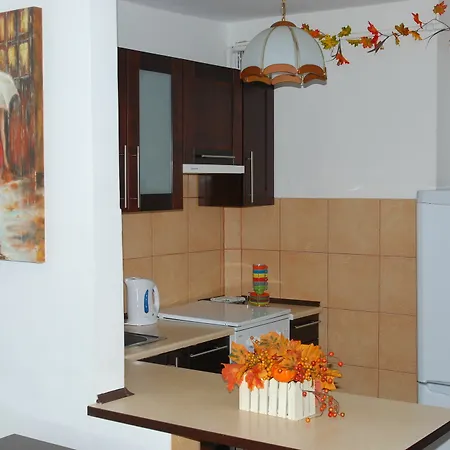 Good Time Apartment *